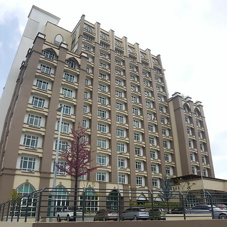 De Viana Hotel & Apartments Кота Бару Екстериор снимка