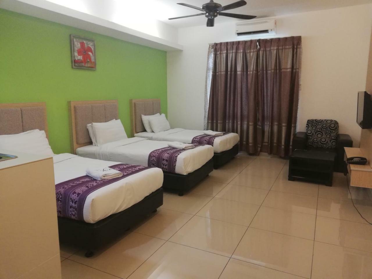 De Viana Hotel & Apartments Кота Бару Екстериор снимка